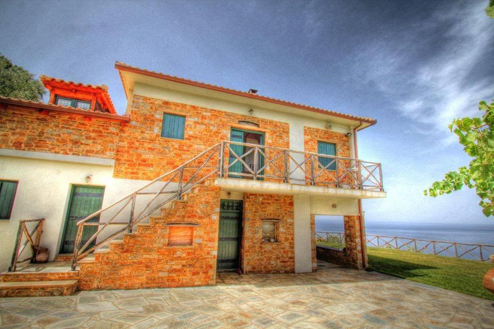 Villa Armonia Neochori  Luaran gambar