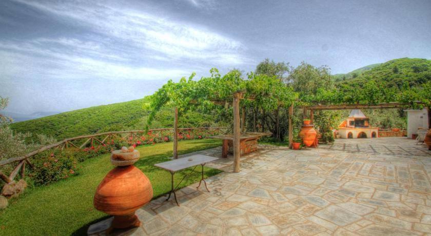 Villa Armonia Neochori  Luaran gambar